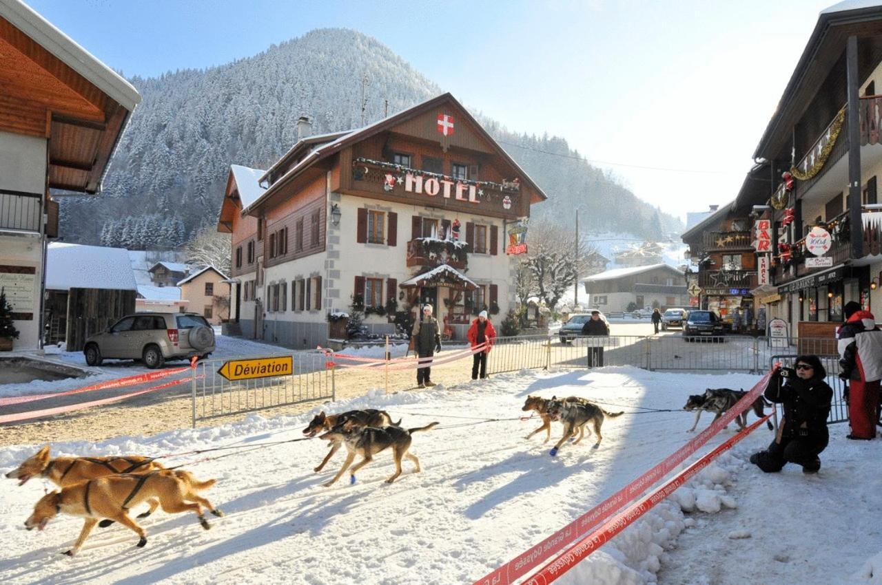 Hotel Les Touristes Abondance Exterior foto