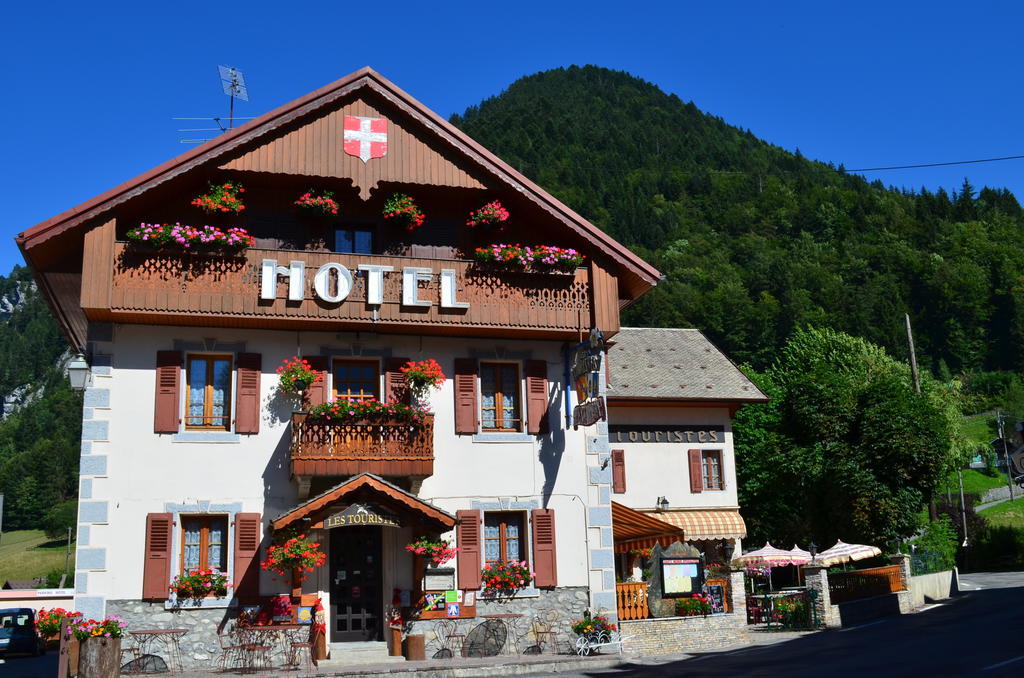 Hotel Les Touristes Abondance Exterior foto