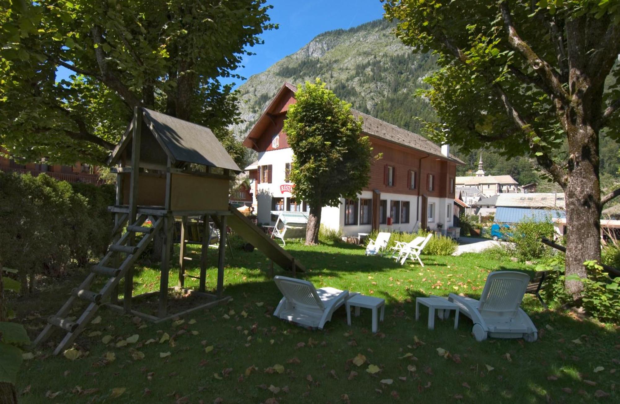 Hotel Les Touristes Abondance Exterior foto