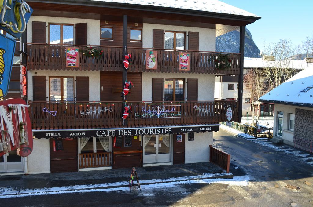 Hotel Les Touristes Abondance Exterior foto